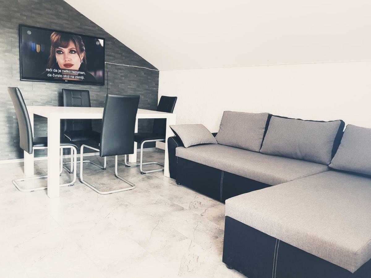 ויר Apartments Marko מראה חיצוני תמונה